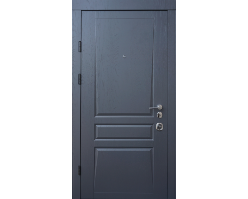 Входная дверь Qdoors  - серия Авангард. Модель Трино - цвет внутренней накладки  белый супермат, цвет наружной стороны -  дуб графит. Полотно  и коробка наполнены минеральной ватой что послужит  максимальной шумоизоляции