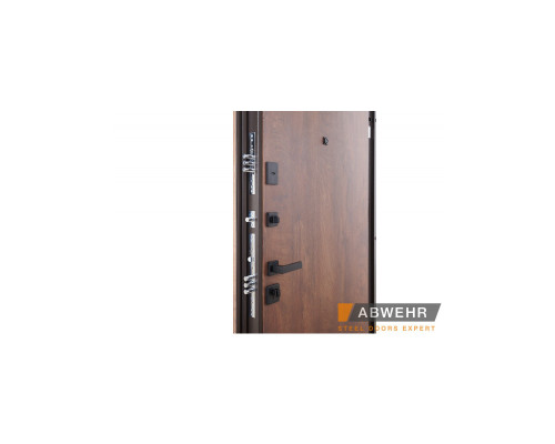 Вхідні двері модель Stella (Колір Спил дерева конячного) комплектація Megapolis MG3   Гнутий триступеневий профіль забезпечує максимальне прилягання дверного полотна до короба, завдяки чуму досягається дуже високий ріве