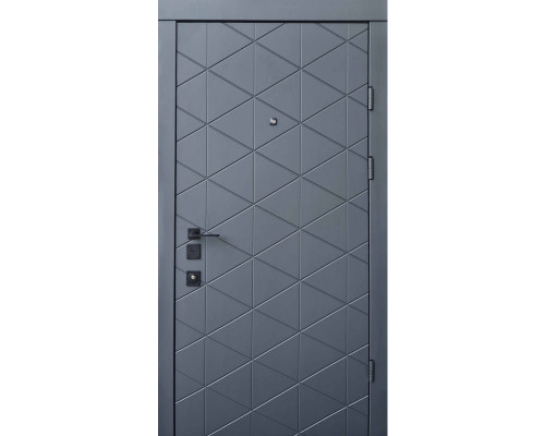 Входная дверь Qdoors  - серия Авангард. Модель Тиффани - цвет внутренней накладки белая эмаль, цвет наружной стороны -  антрацит. Полотно  и коробка наполнены минеральной ватой что послужит  максимальной шумоизоляции, а
